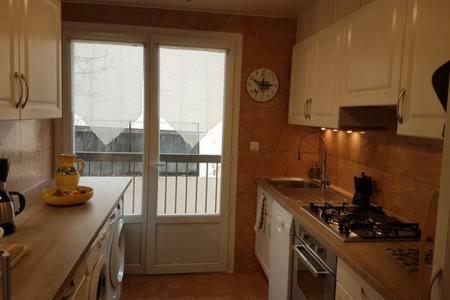 23 Rue Jean Amade Apartment Ceret Bagian luar foto