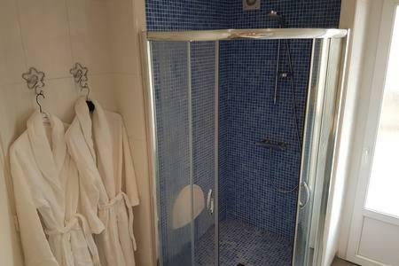 23 Rue Jean Amade Apartment Ceret Bagian luar foto